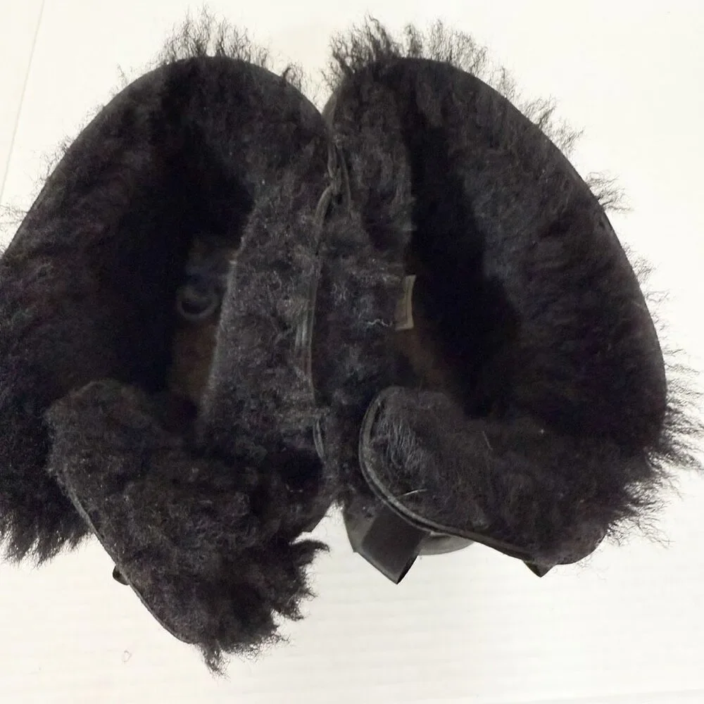 Ugg Women’s Mini Bailey Bow II Shearling Black‎ Suede 1016501 Winter Boot Size 8